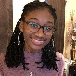 Meet your Posher, Kameelah